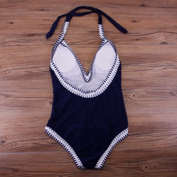 🥳🥳HP🥳🥳Black Halter One Piece Swimsuit - Picture 7 of 8